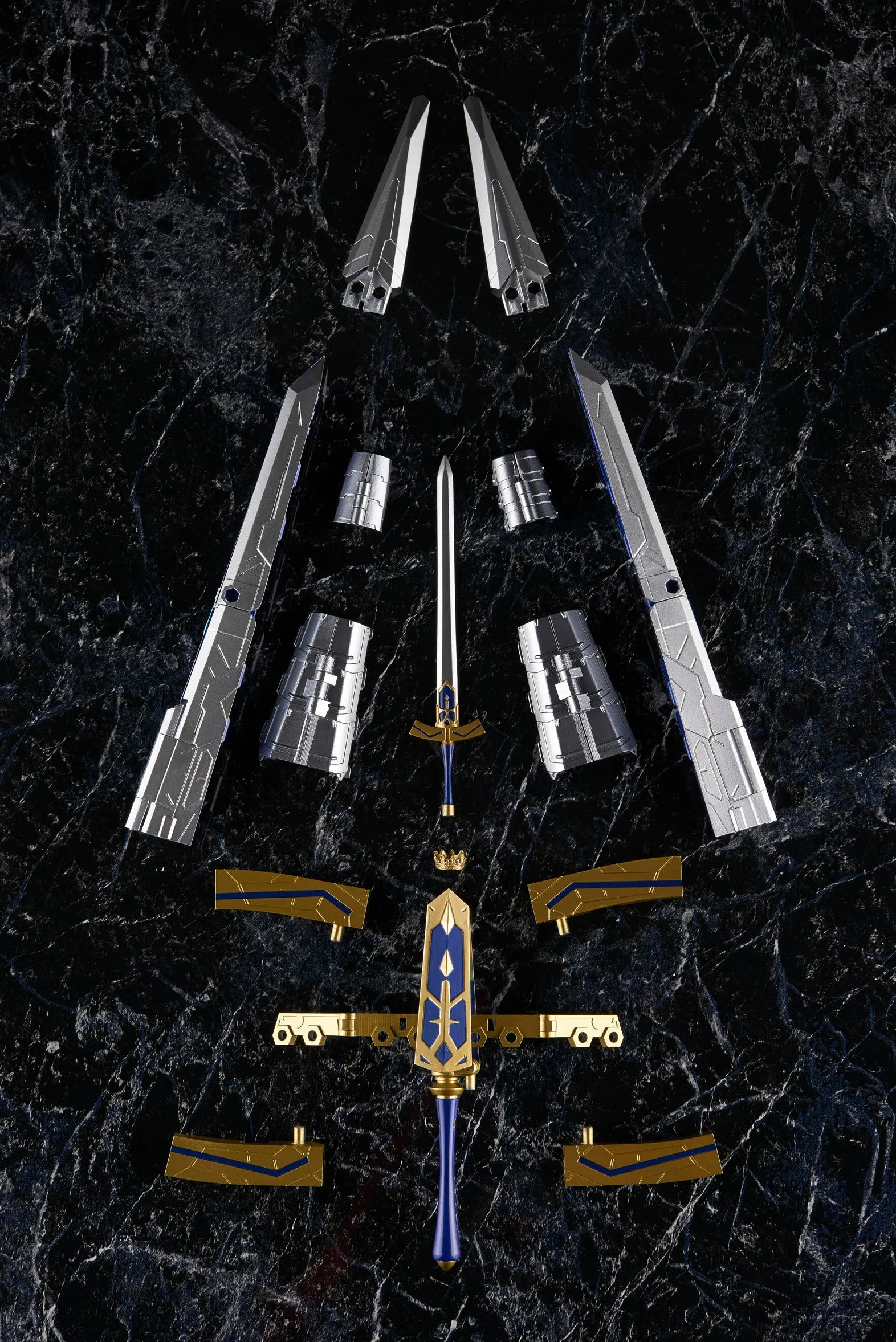 Bandai Armor Girls Project AGP Saber Altria Pendragon and Variable Excalibur Fate/Grand Order Action Figure