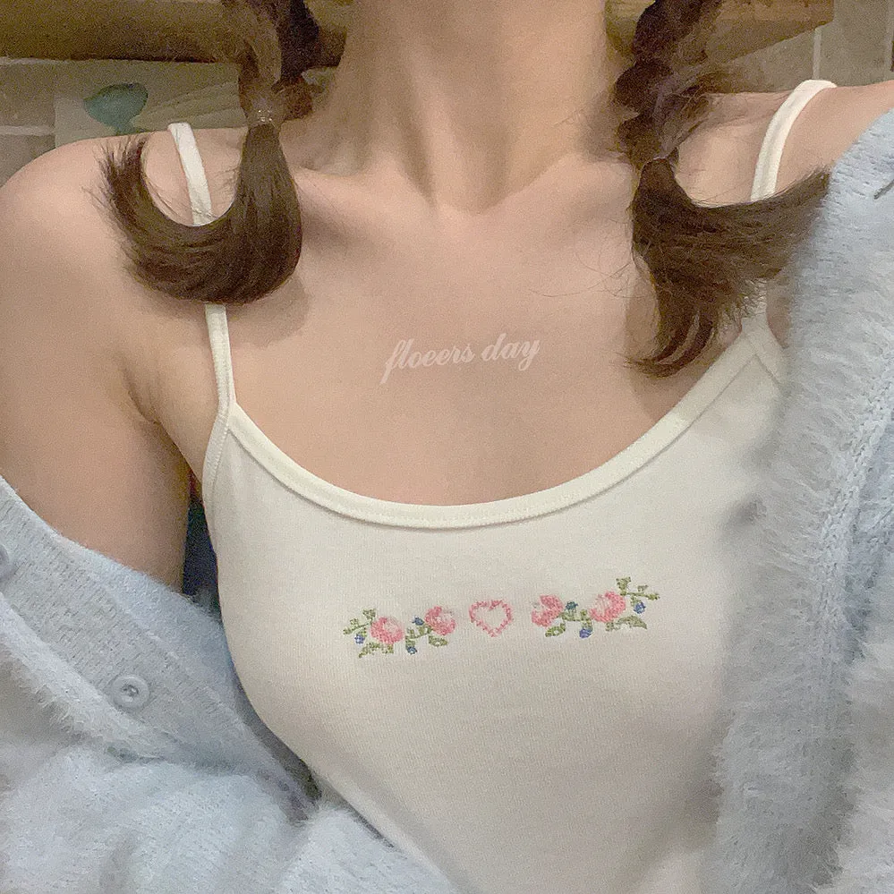 [Basic] Rose Romance Floral Embroidered Vest Top