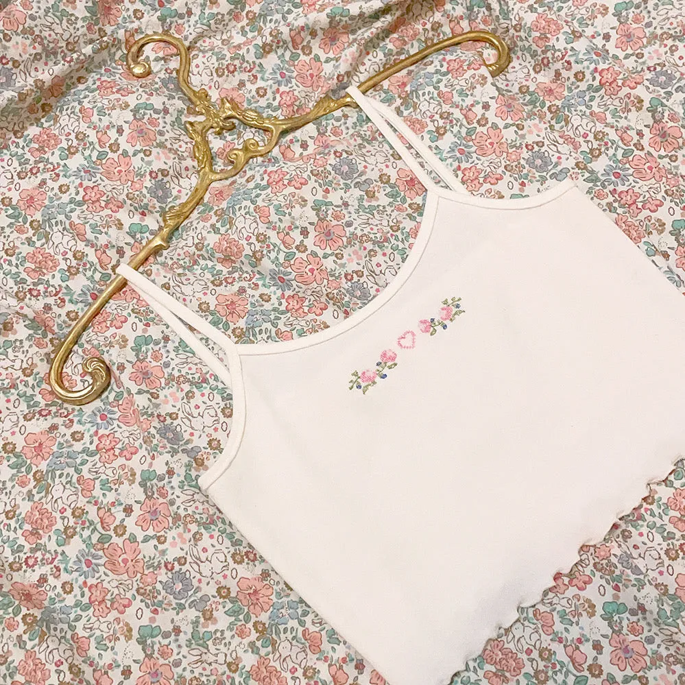 [Basic] Rose Romance Floral Embroidered Vest Top