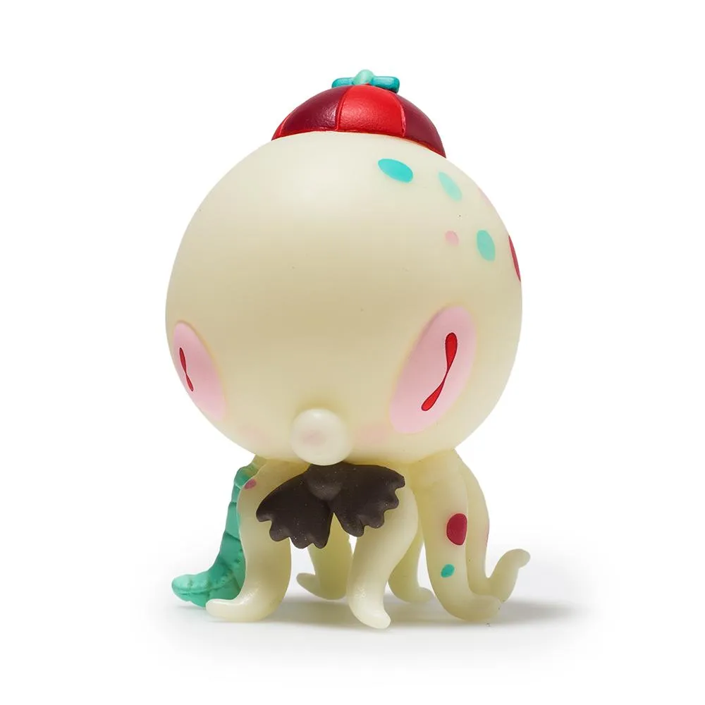 Dark Harbor Mini Series by Kathie Olivas & Brandt Peters