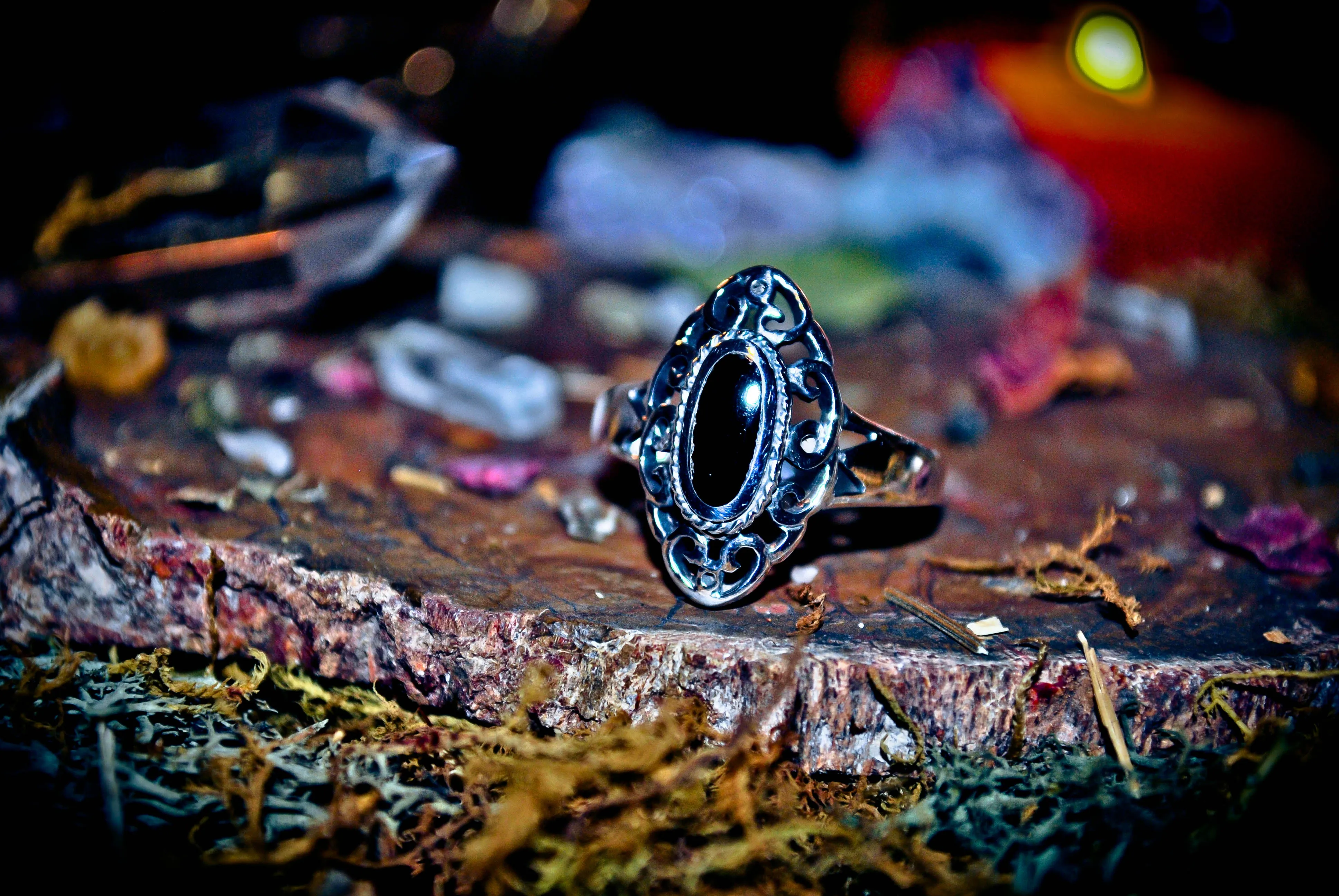 **OCCULT** Samhain Gateway Call of the Shadows Ring! SPEAK to the Dead & Conjure Raw Energy! Gain Wealth & Wisdom! Necromancy   3rd Eye ~ .925! * SACRED!