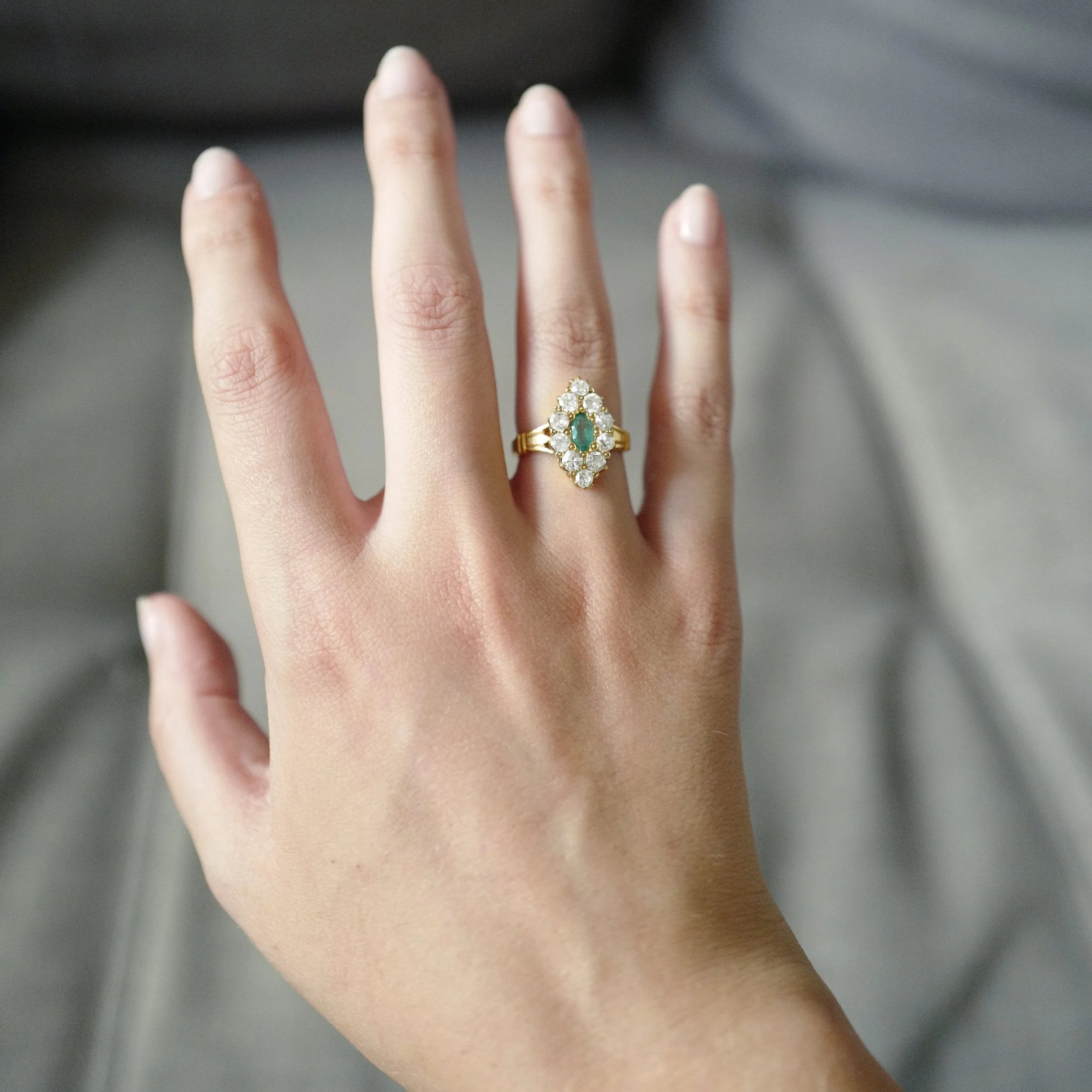 ÉPERNAY EMERALD AND DIAMOND RING