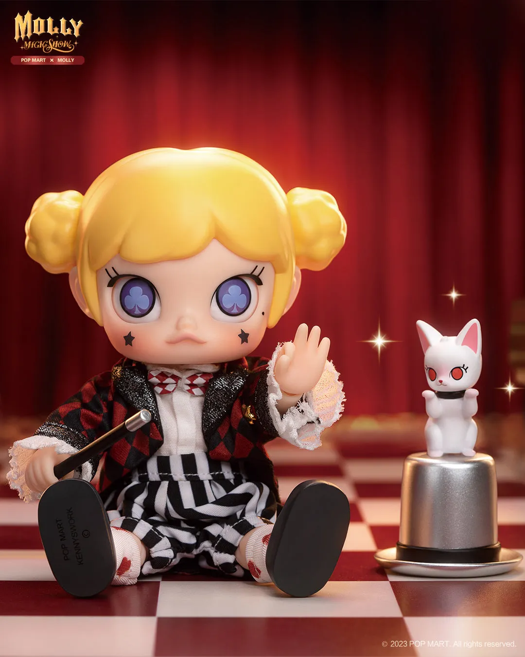 POP MART Molly Magic Show Action Figure