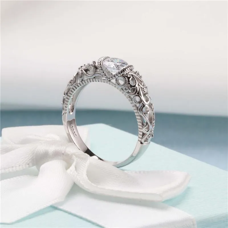 The Midnight Frost Ring